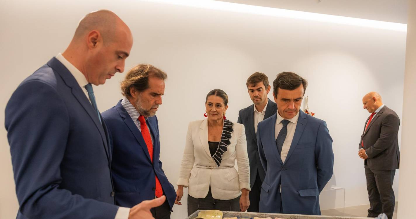 Artesãos premiados pela criatividade inspirada no Bordado Madeira