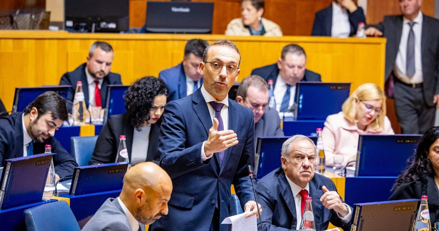 PSD apresenta voto de pesar pela morte de Óscar Fernandes