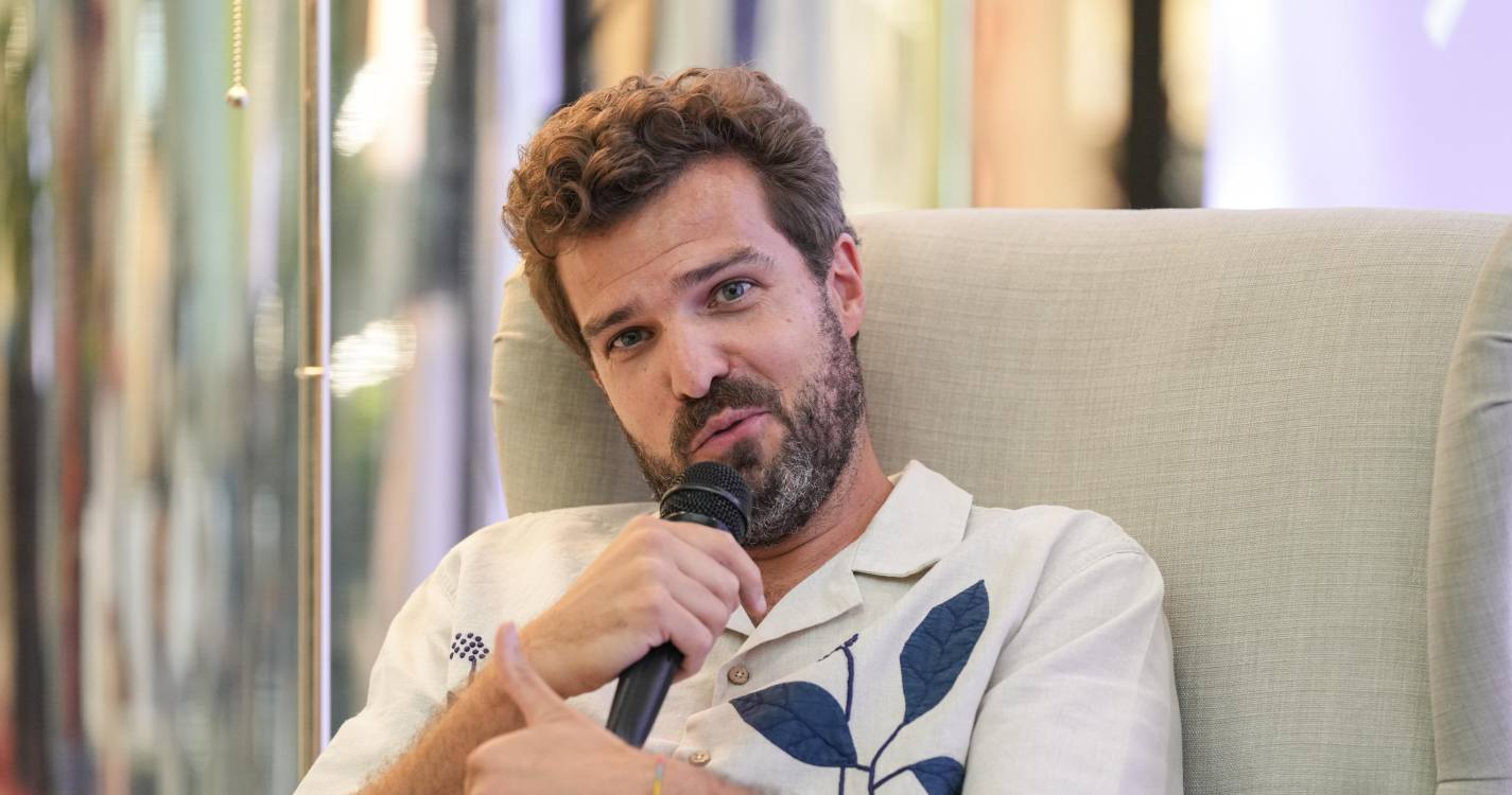 ‘Trilogia das Sombras’ ruma a Macau em breve. André Santos assume que é na mundanidade da vida que vai encontrando inspiração