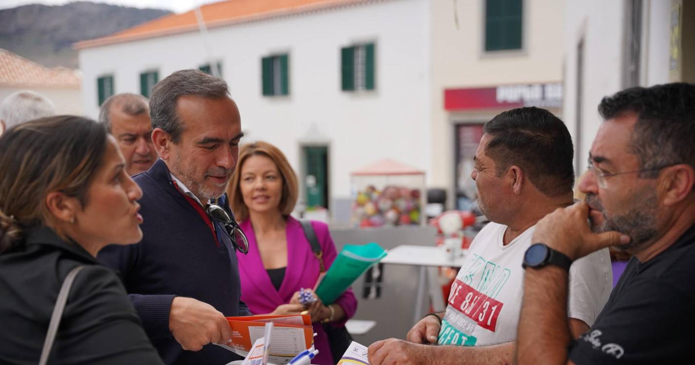 AD promete mais ligações aéreas e nova gare no Aeroporto do Porto Santo