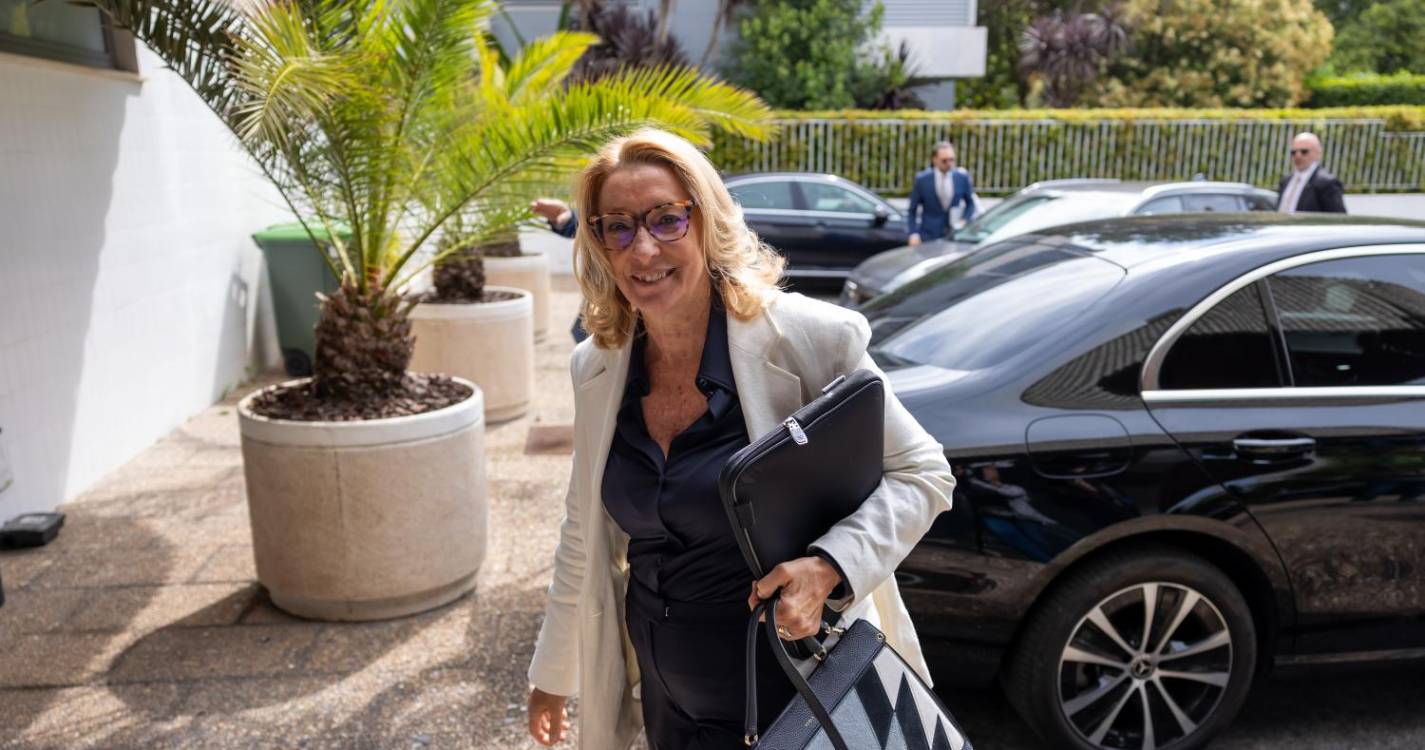 Governo quer estratégia nacional de proximidade com autarquias para sem-abrigo