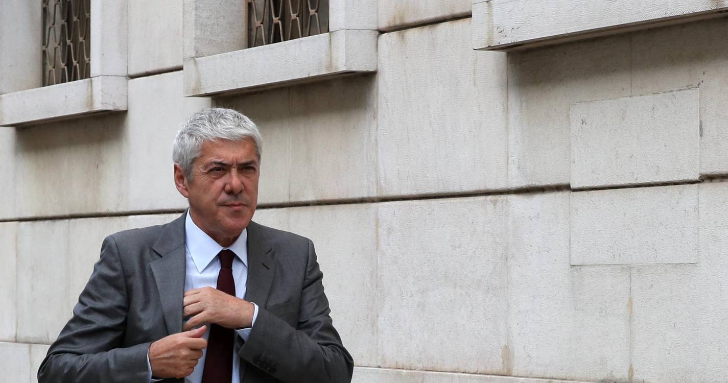 Sócrates afirma que investigação a Ivo Rosa provoca-lhe “esgar de repugnância”