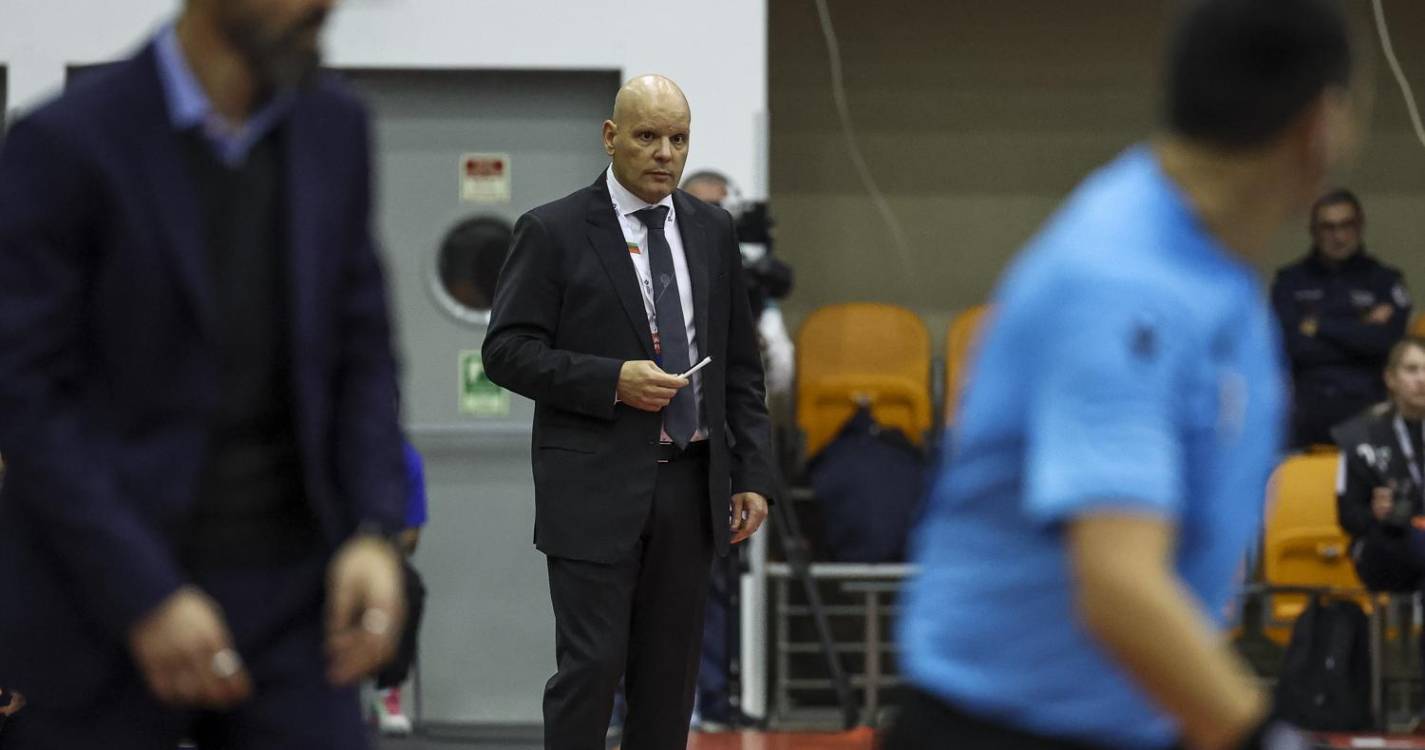 Jorge Braz promete “seriedade, empenho e respeito” no jogo de futsal com a Geórgia