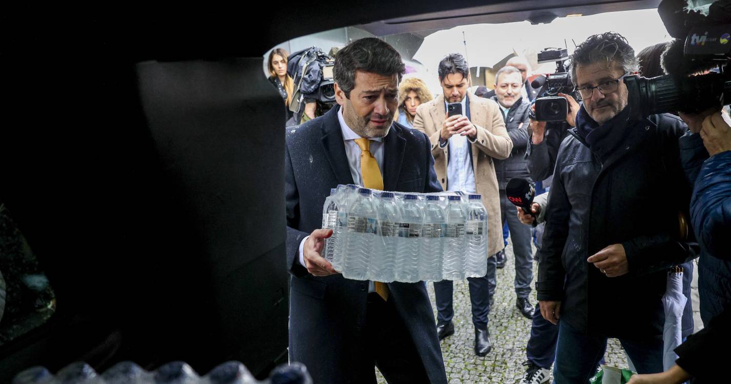 Mau Tempo: Ventura chama jornalistas para mostrar donativos que vai enviar para locais afetados