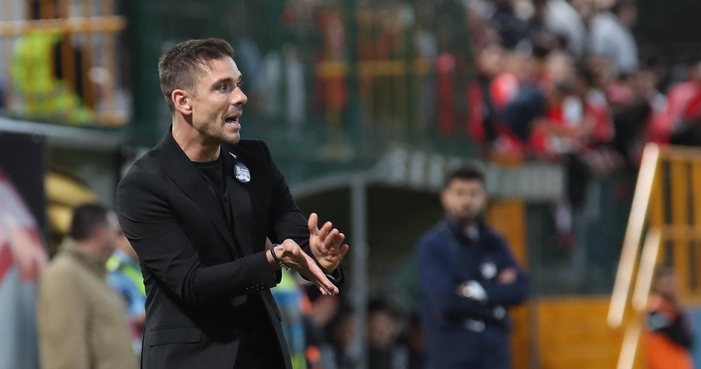 I Liga: Treinador do Nacional antevê jogo com golos diante do Estoril Praia