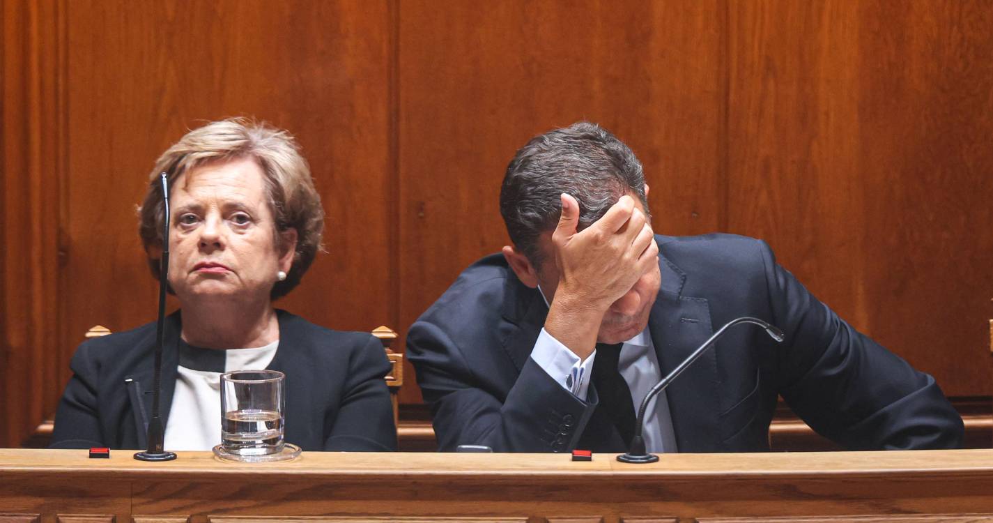 Incêndios: Montenegro nega que tenham sido retiradas verbas à floresta e diz que críticas são injustas