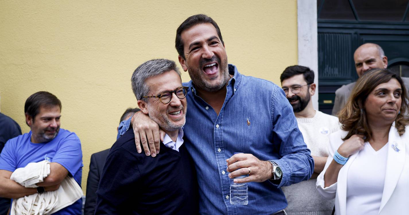 Autárquicas: Secretário-geral do PSD prevê “noite longa” e diz-se “muito confiante”