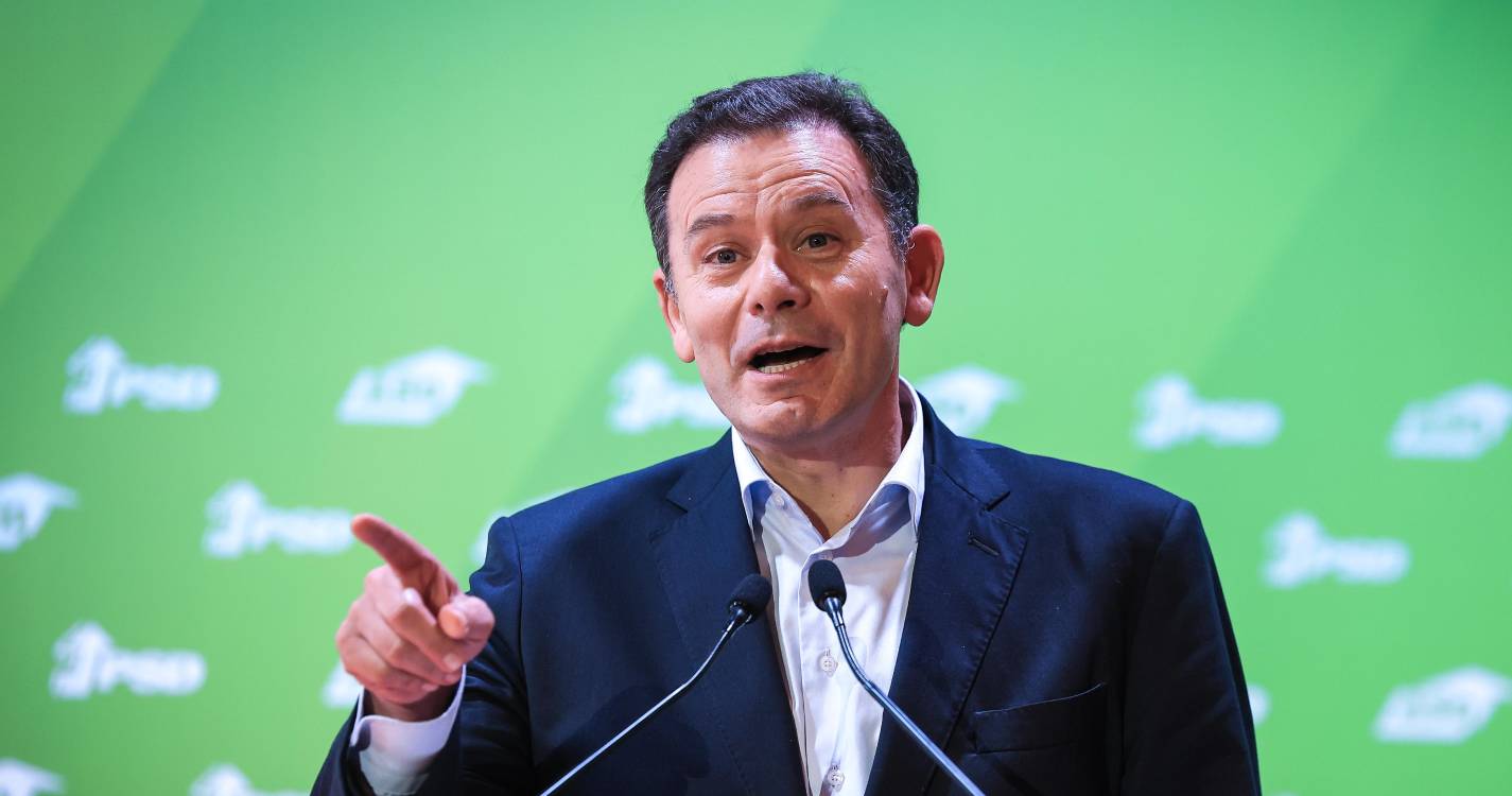 Montenegro aumenta objetivos e fala de salário mínimo nos 1.600 e médio nos 3.000 euros