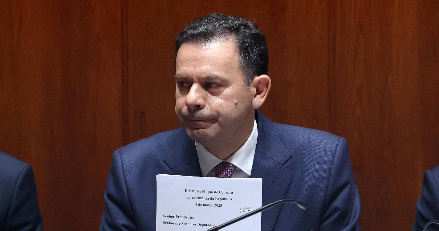 Primeiro-ministro está internado no Hospital de Santa Maria mas deverá ter alta nas próximas horas