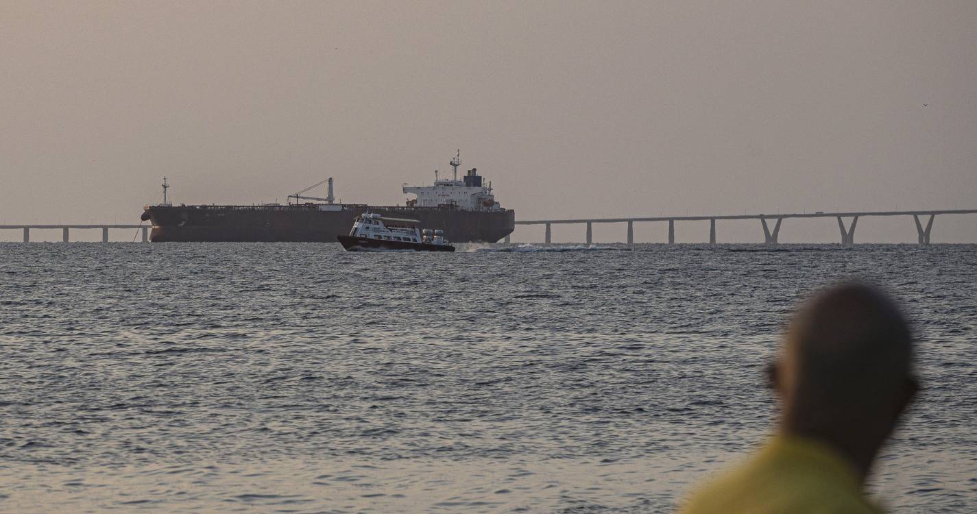 Venezuela: Maduro alerta para impacto na economia mundial do bloqueio dos EUA aos petroleiros