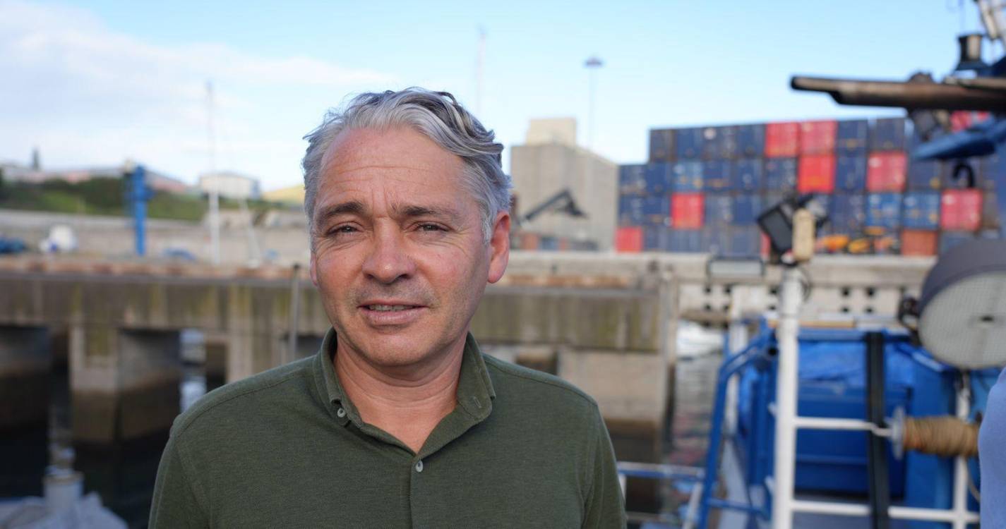 Élvio Sousa acusa PSD, CDS e grupos monopolistas de tentarem “sabotar” solução para o ferry