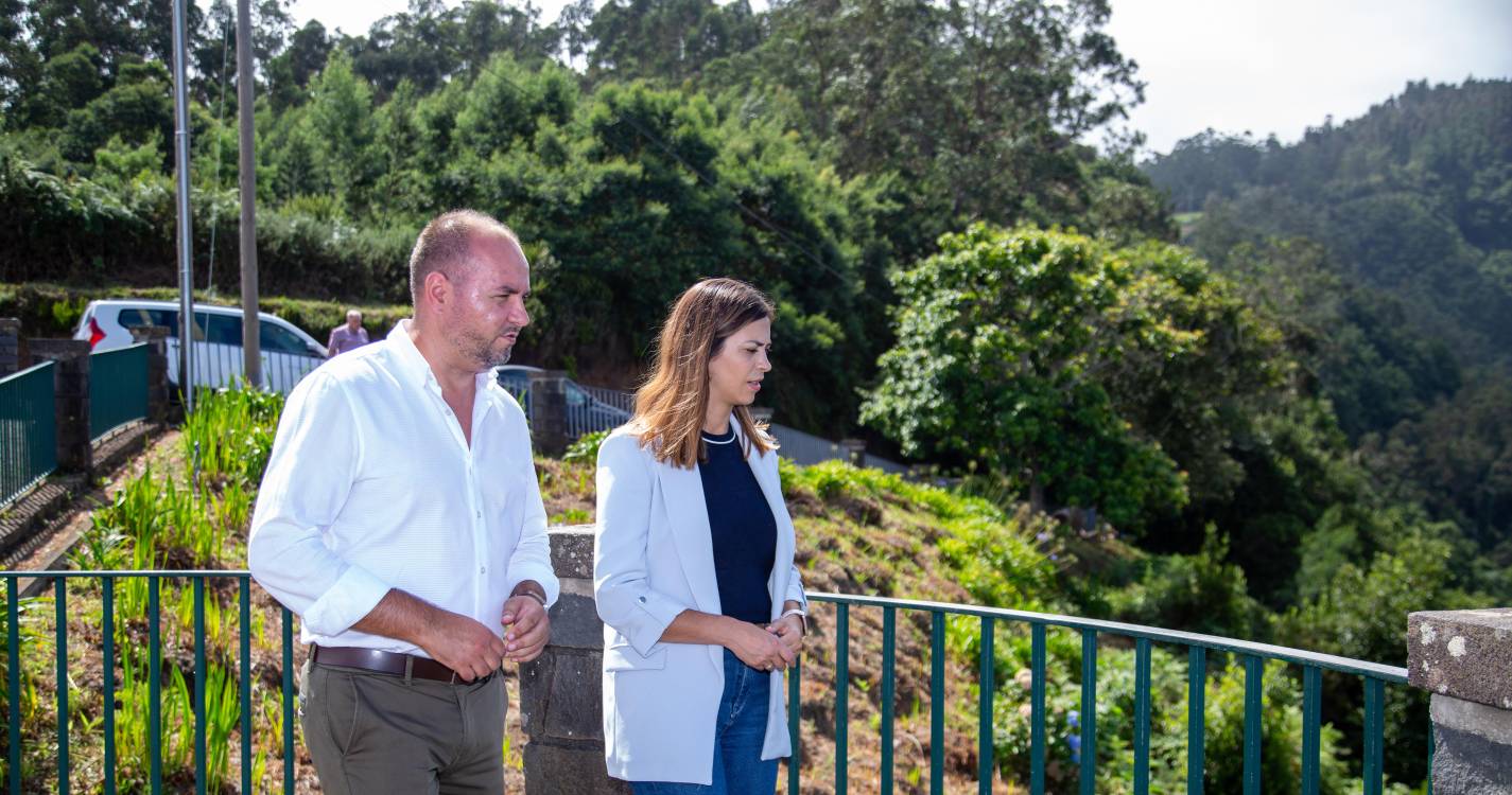 Cláudia Perestrelo defende novas acessibilidades e requalificação da orla costeira no Arco de São Jorge