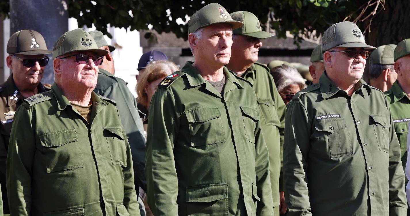 Cuba aprova “planos e medidas” para declarar “estado de guerra”