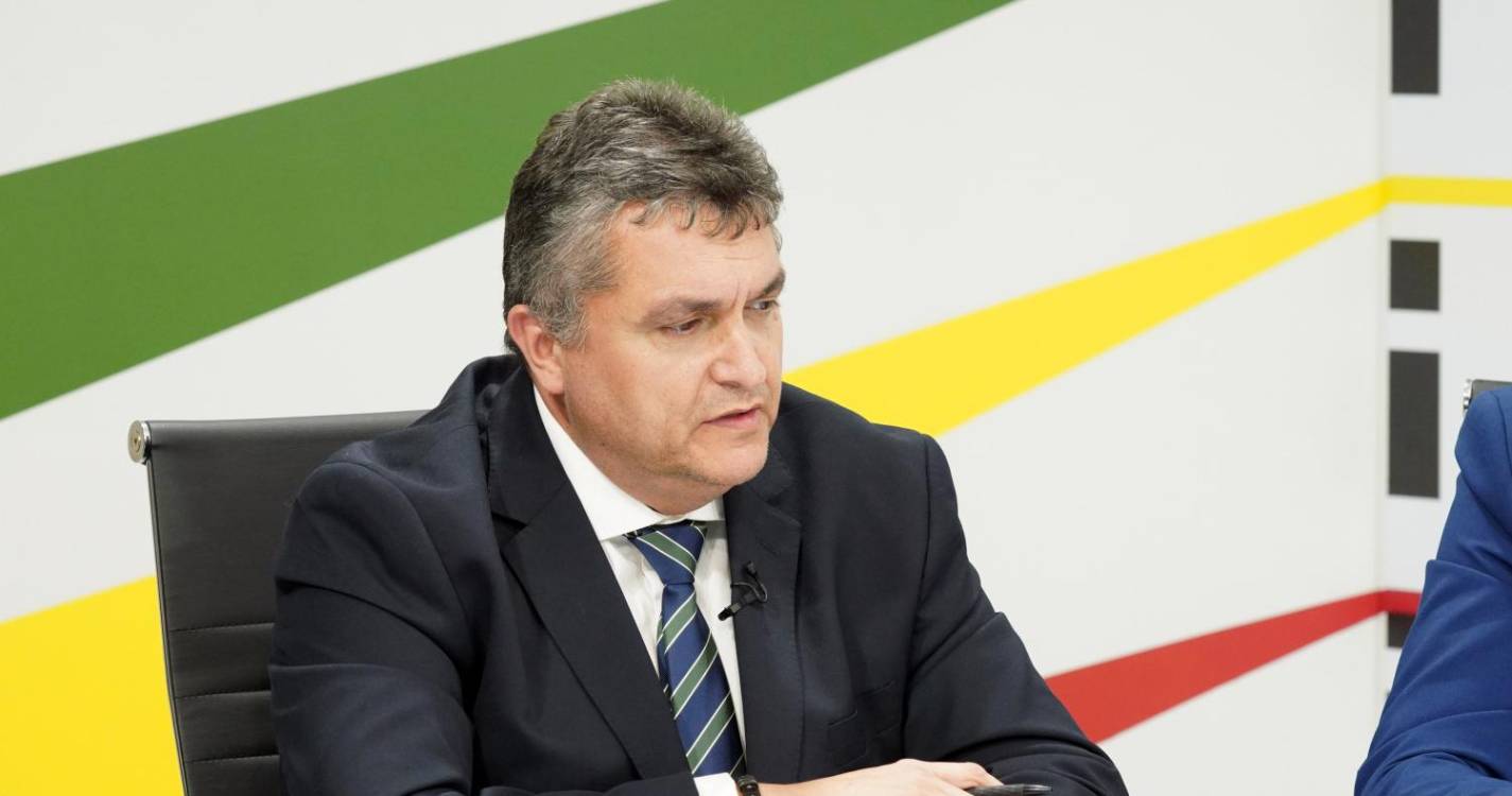 “Há que eliminar a especial proteção legal dos políticos”, defende o ADN