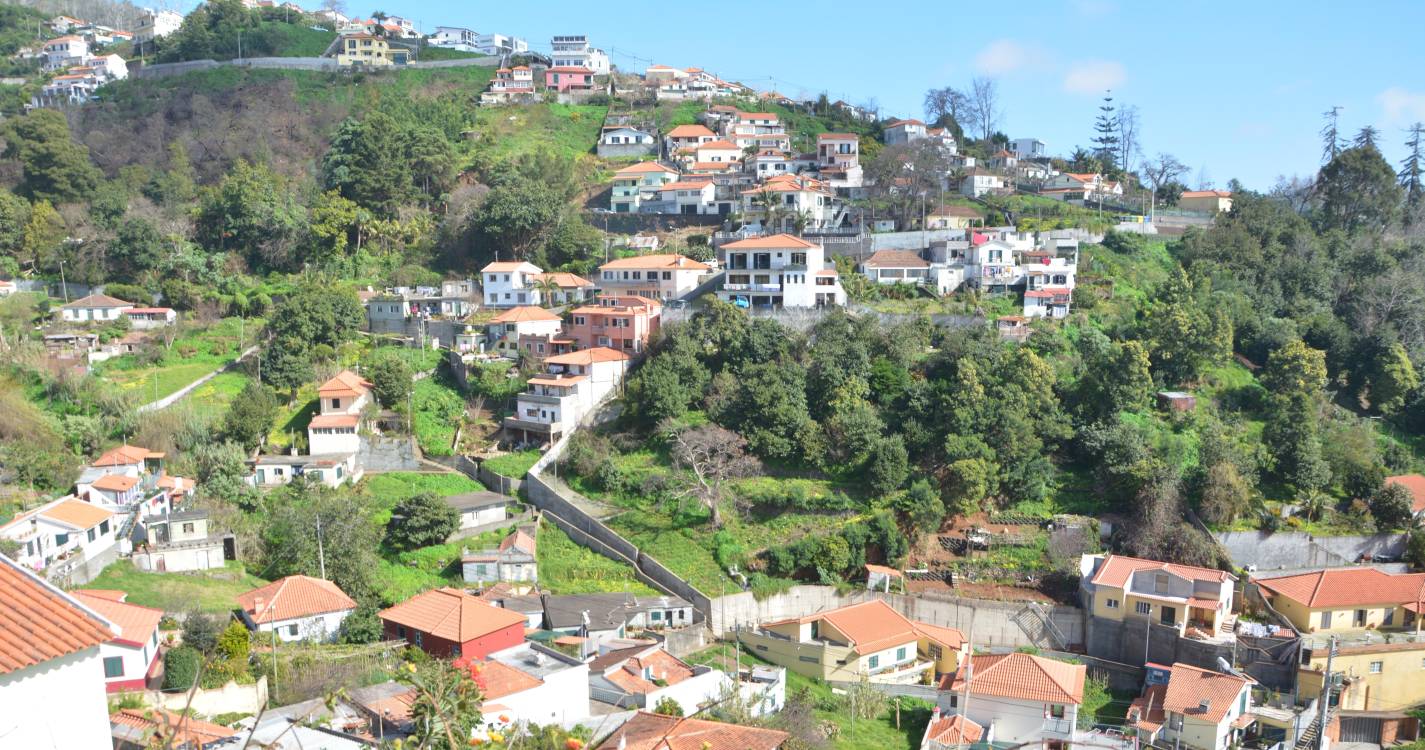 Repavimentação da Estrada da Corujeira gera condicionamento