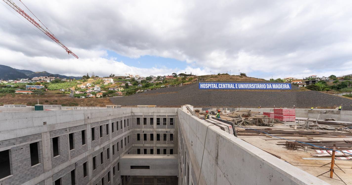‘À descoberta do novo hospital’ deu a conhecer o futuro do setor. Reveja imagens e vídeo aqui