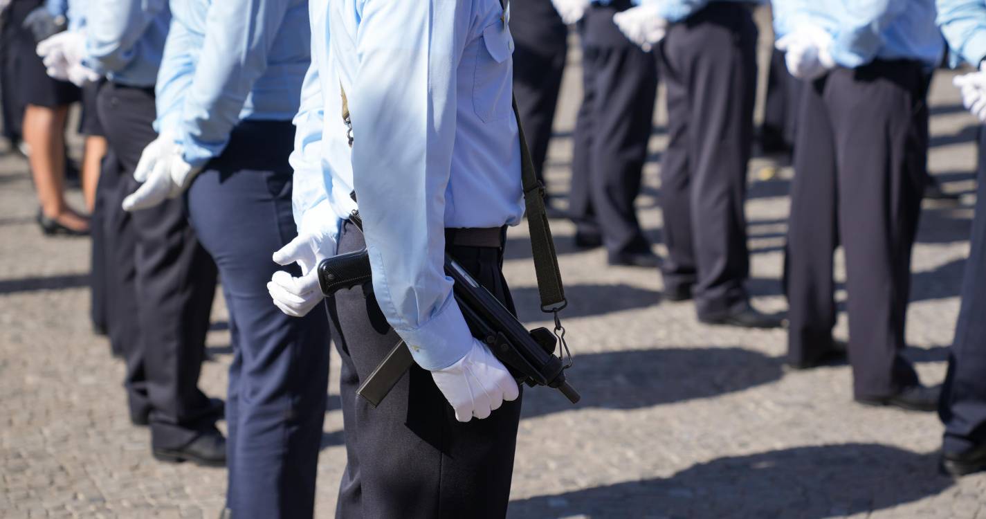 Polícias aguardam respostas do Governo enquanto preparam novas formas de luta