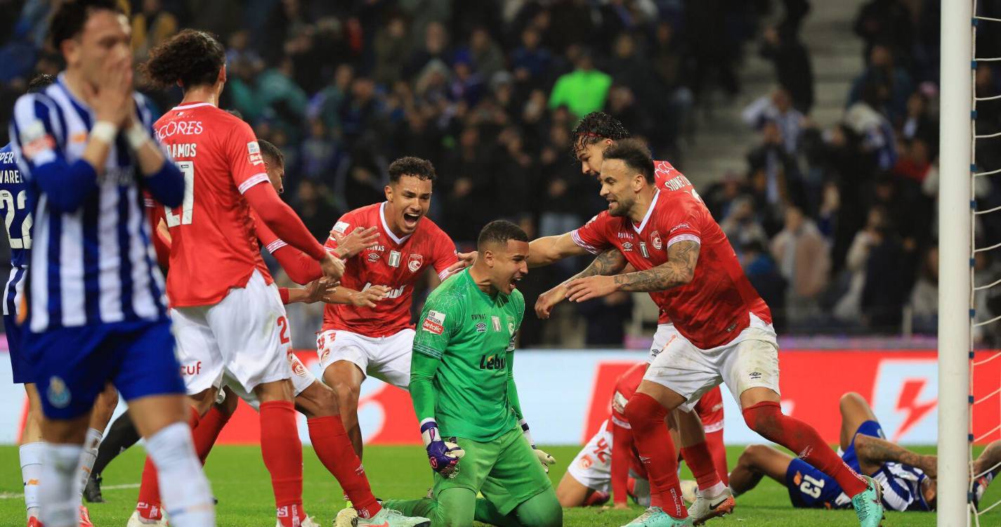 Santa Clara repudia racismo a Gabriel Batista e critica atitude do futebol português