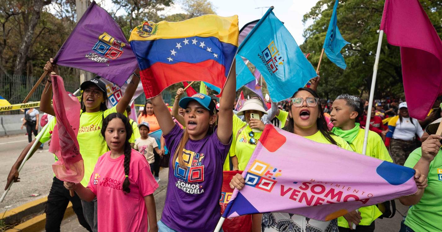 Venezuela: EUA enviam seis toneladas de material médico prioritário para Caracas