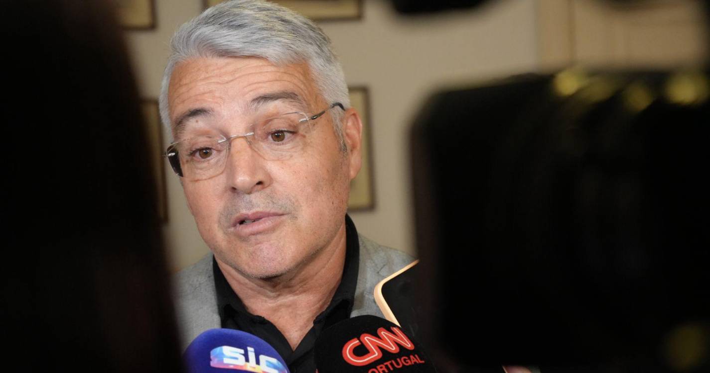 “Campos de golfe para agradar turistas enquanto madeirenses fazem contas à vida” , acusa JPP