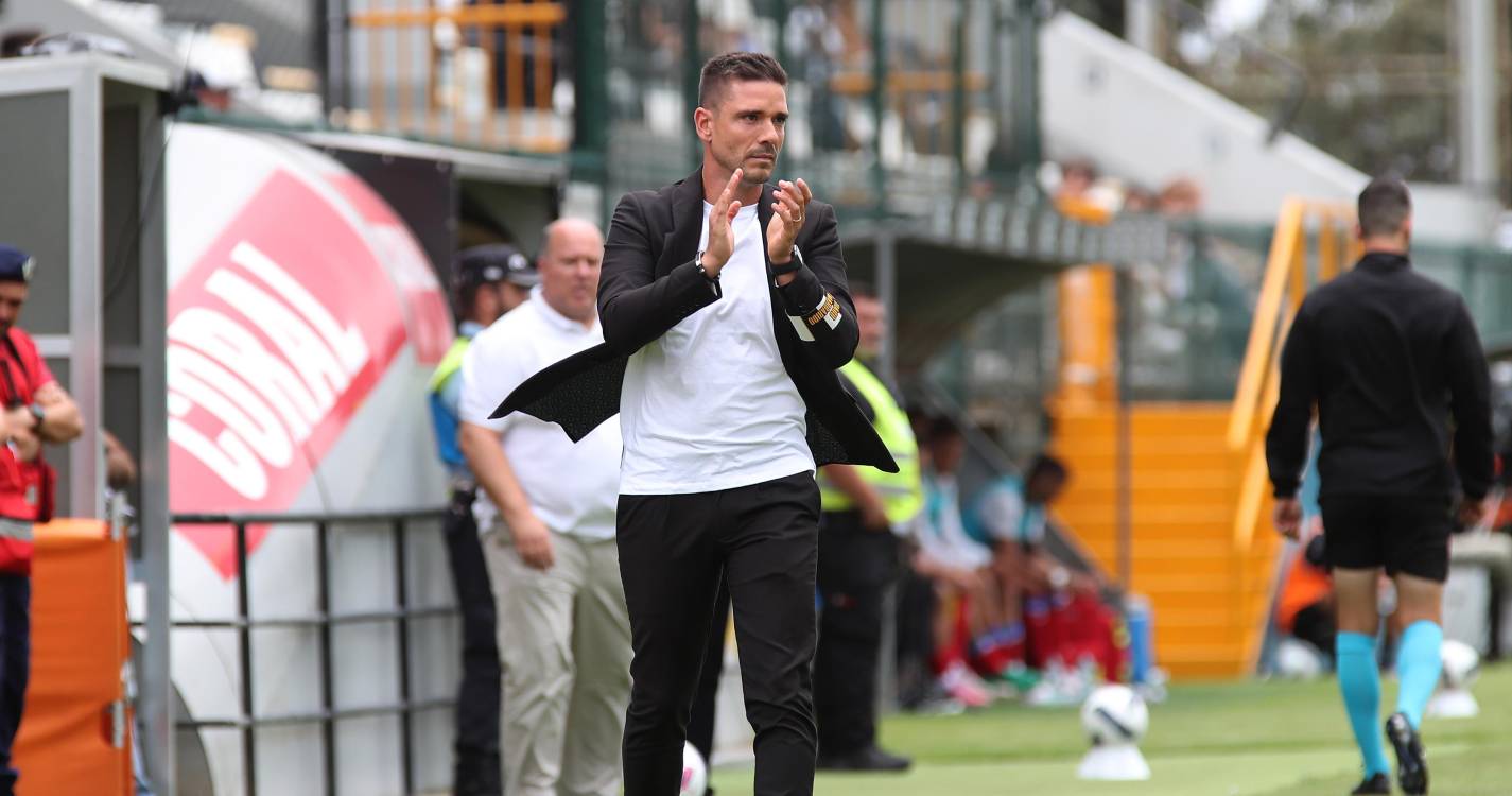 Confira o onze incial do Nacional para o duelo em Vila do Conde