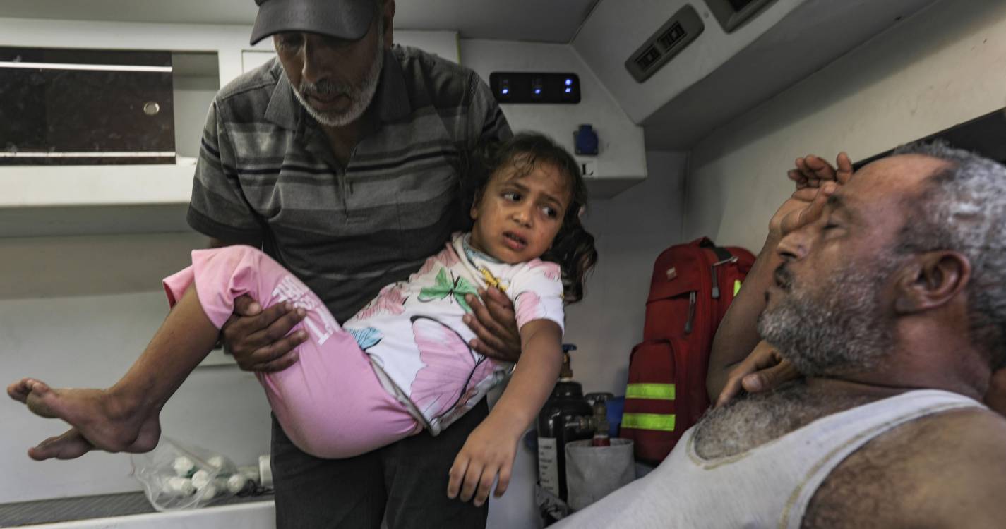 Mais de mil pessoas foram mortas em Gaza durante cessar-fogo dizem autoridades palestinianas