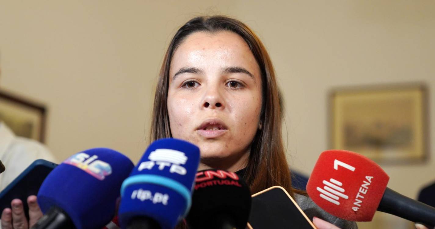 Mónica Freitas considera “lamentável” teor da entrevista de Paulo Cafôfo ao JM