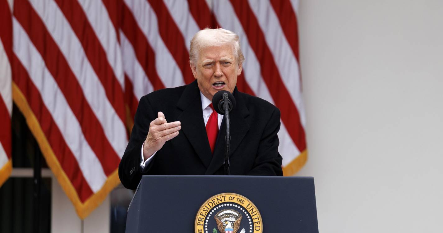 Ucrânia: Trump anuncia visita do enviado da Casa Branca a Moscovo