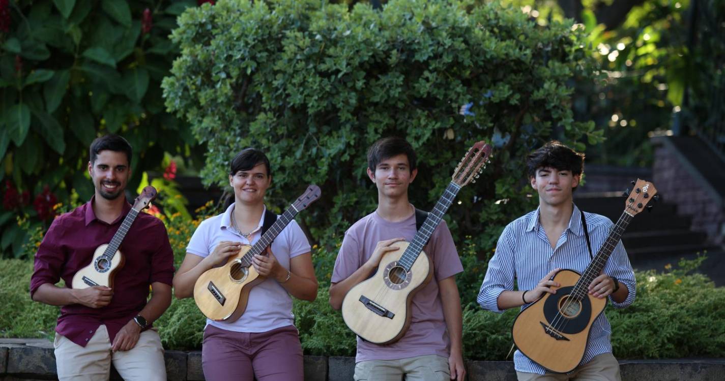 Grupo de jovens lança o seu primeiro álbum intitulado ‘D’Leiname’