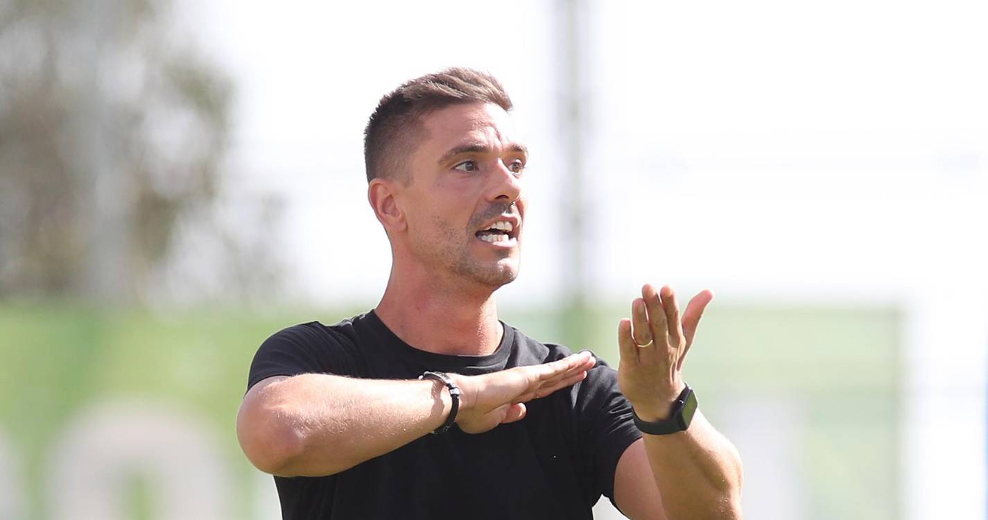 Mudanças na defesa do Nacional para a receção ao Moreirense