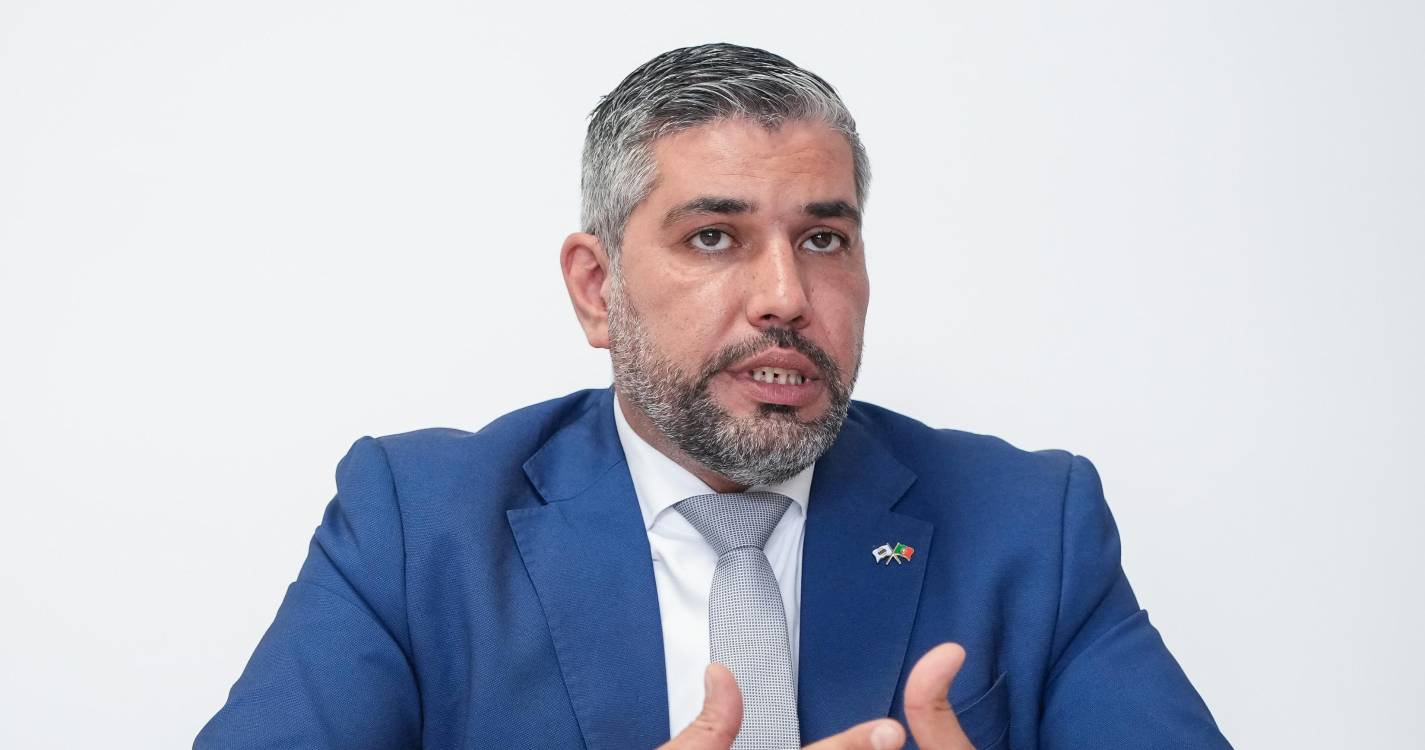Hugo Nunes formaliza candidatura à liderança regional do CH Madeira