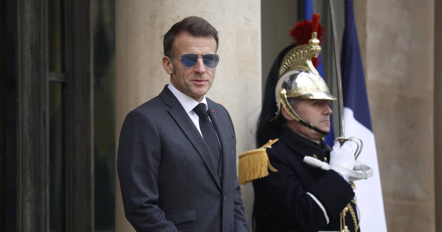 Macron grato a tropas francesas após declarações “inaceitáveis” de Trump sobre Afeganistão