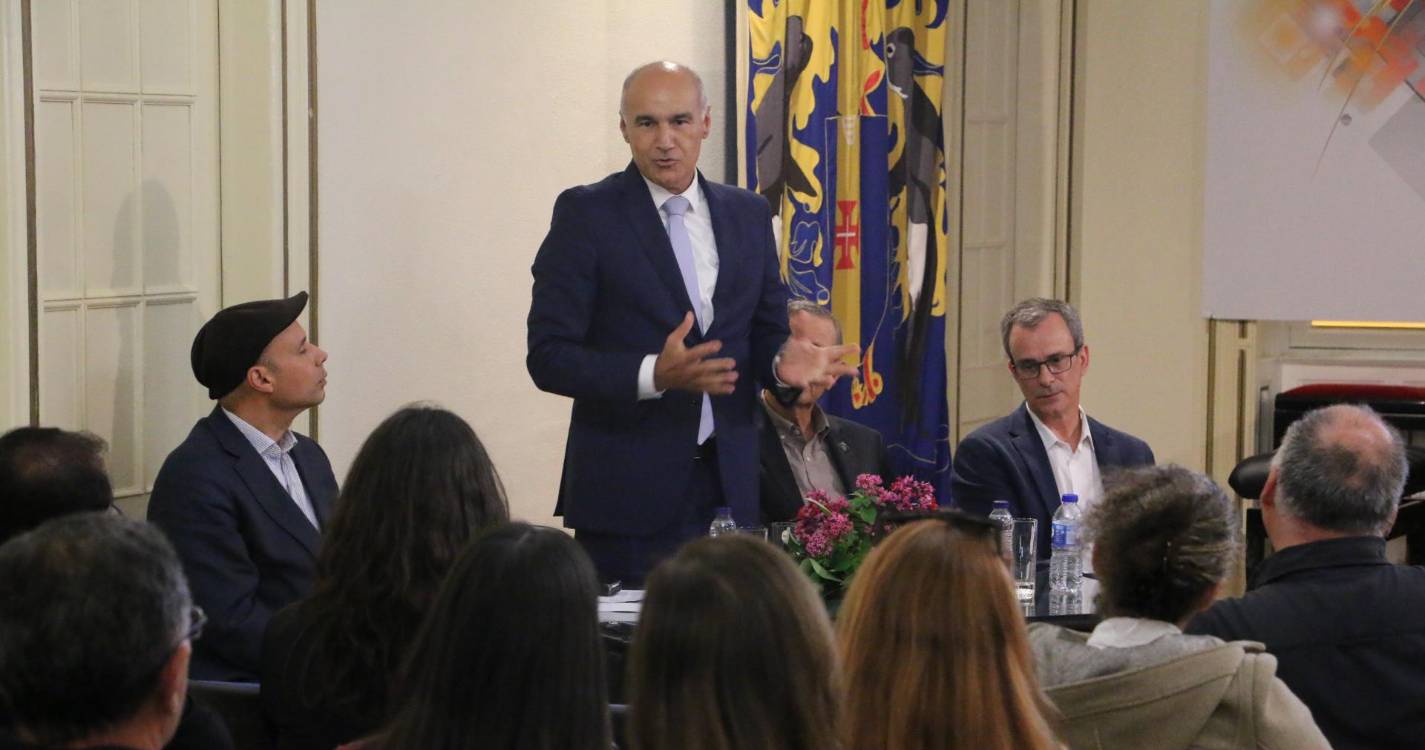 Património musical litúrgico preservado em livro