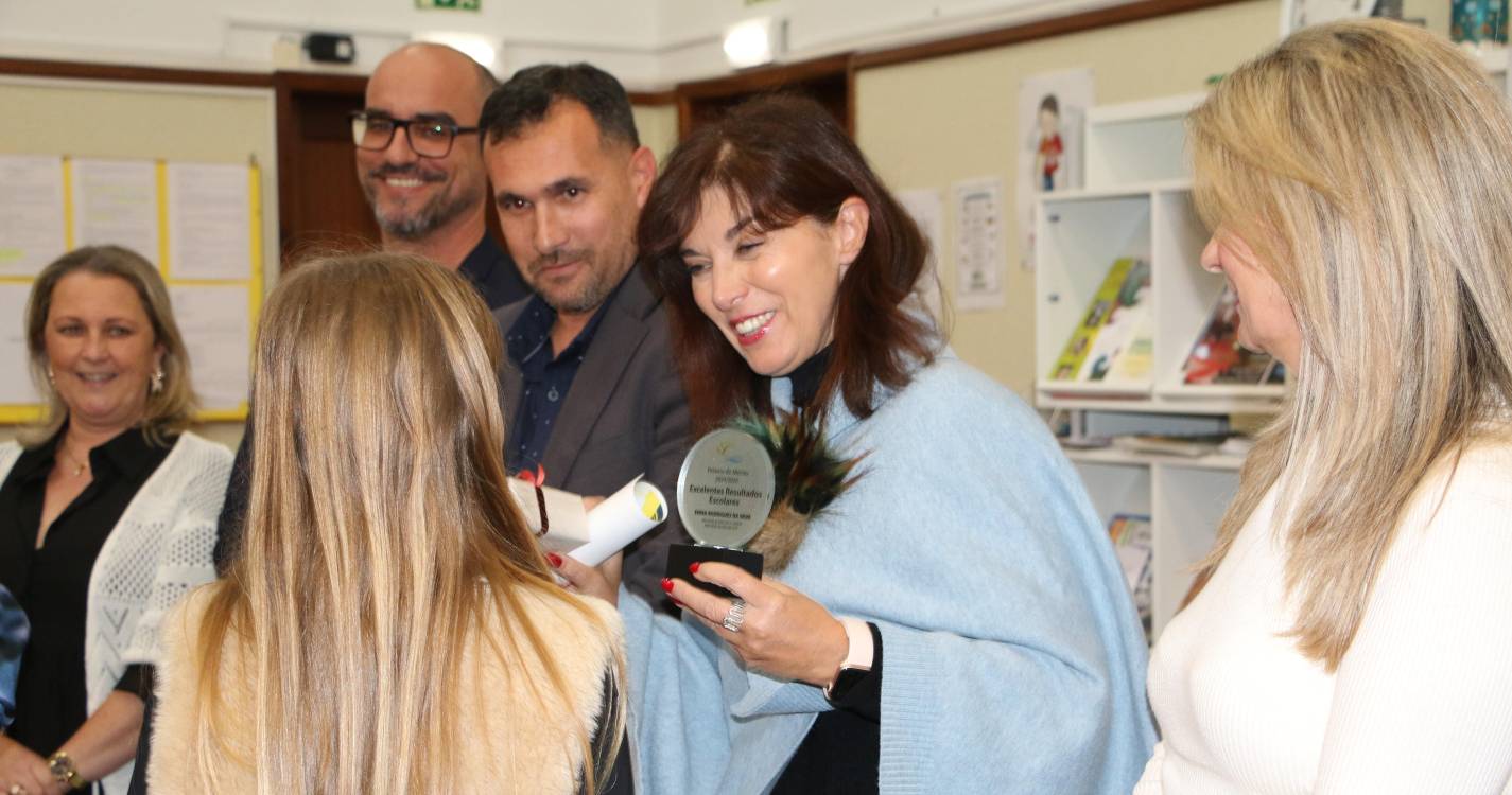 Alunos do Caniçal premiados “por mérito e valores”