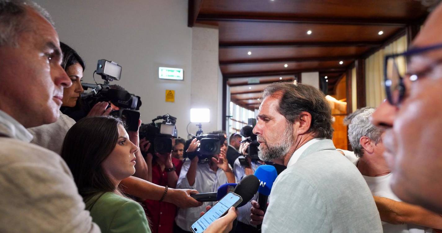 Numa acusação, Albuquerque sai