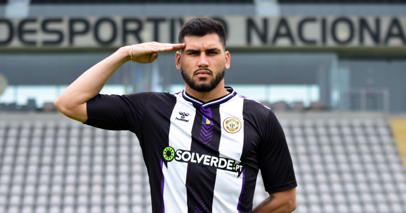 Oficial: Zé Vítor reforça a defesa do Nacional