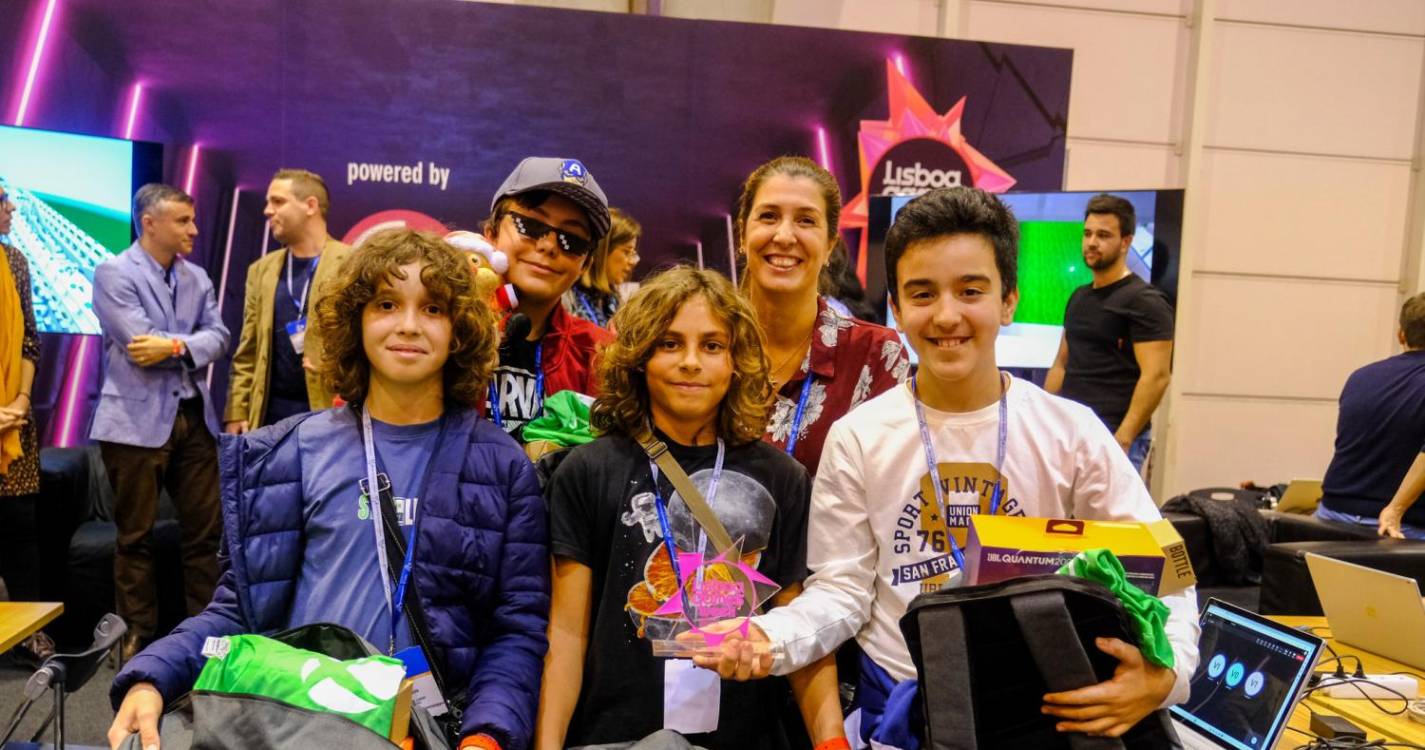Alunos do Estreito de Câmara de Lobos venceram LGW Minecraft eSports Challenge