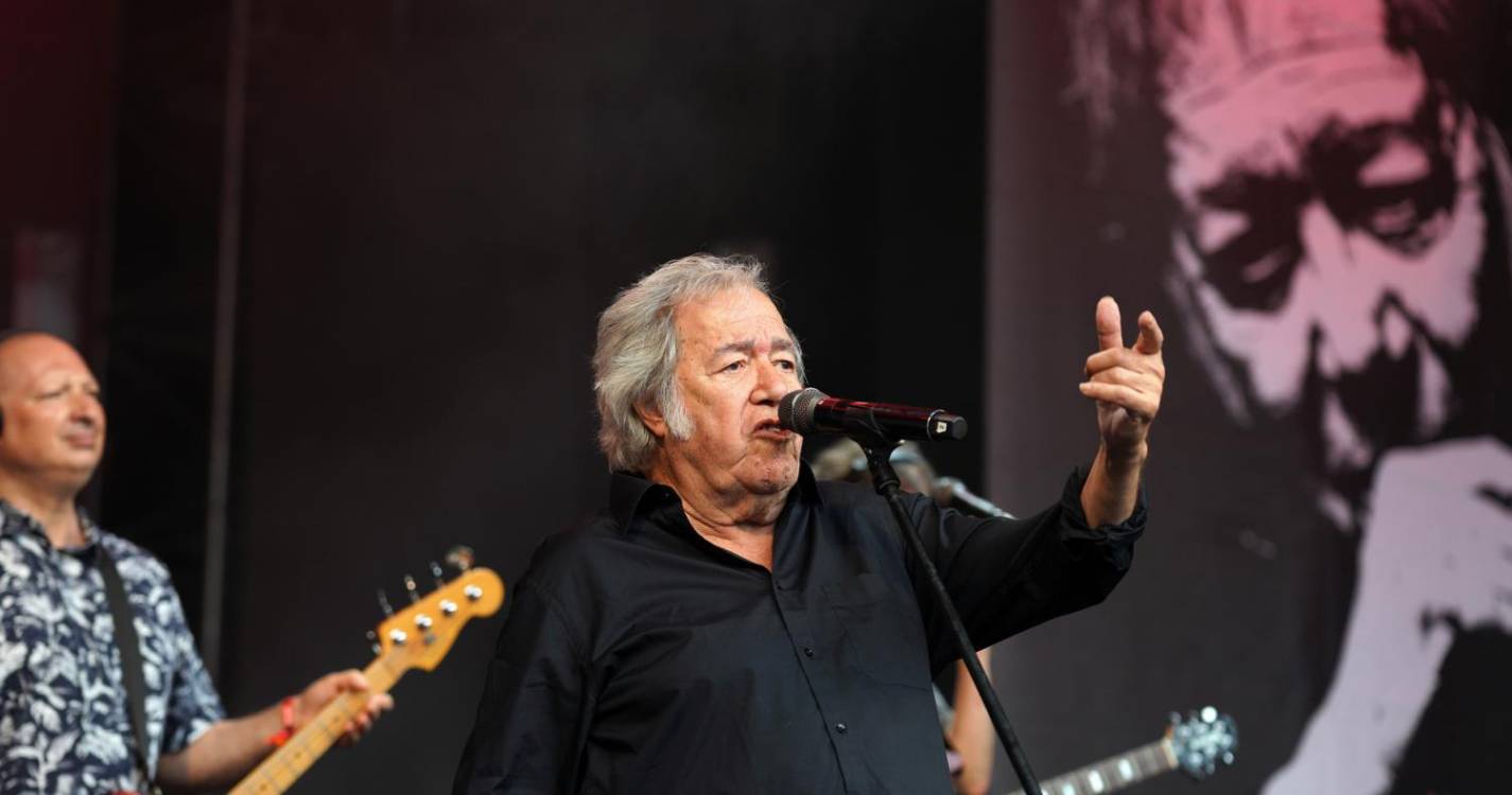 Público vibra com ‘O Primeiro Dia’ de Sérgio Godinho no Summer Opening