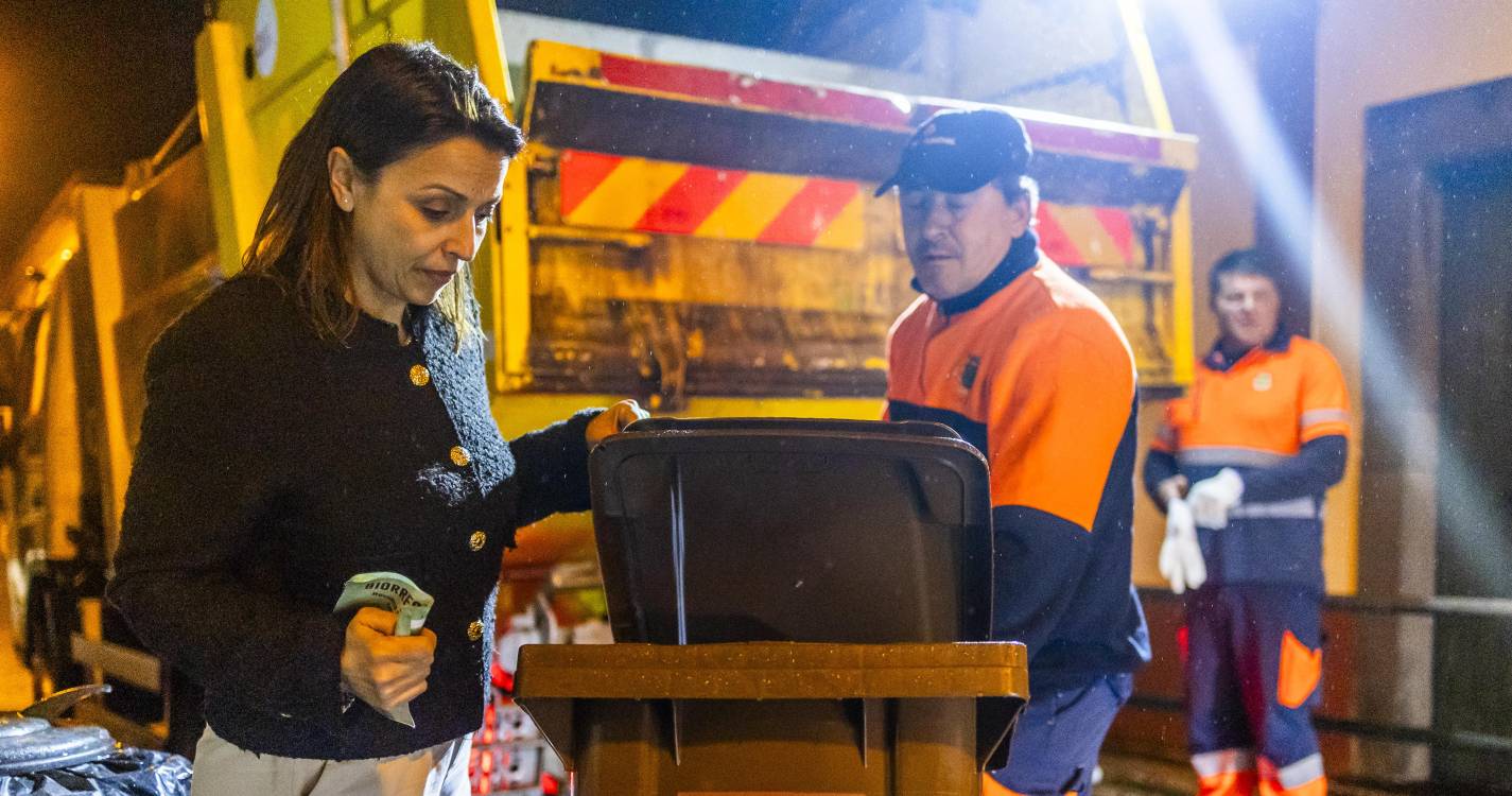 Circuito-piloto de recolha de biorresíduos porta a porta na restauração começou na Rua da Carreira