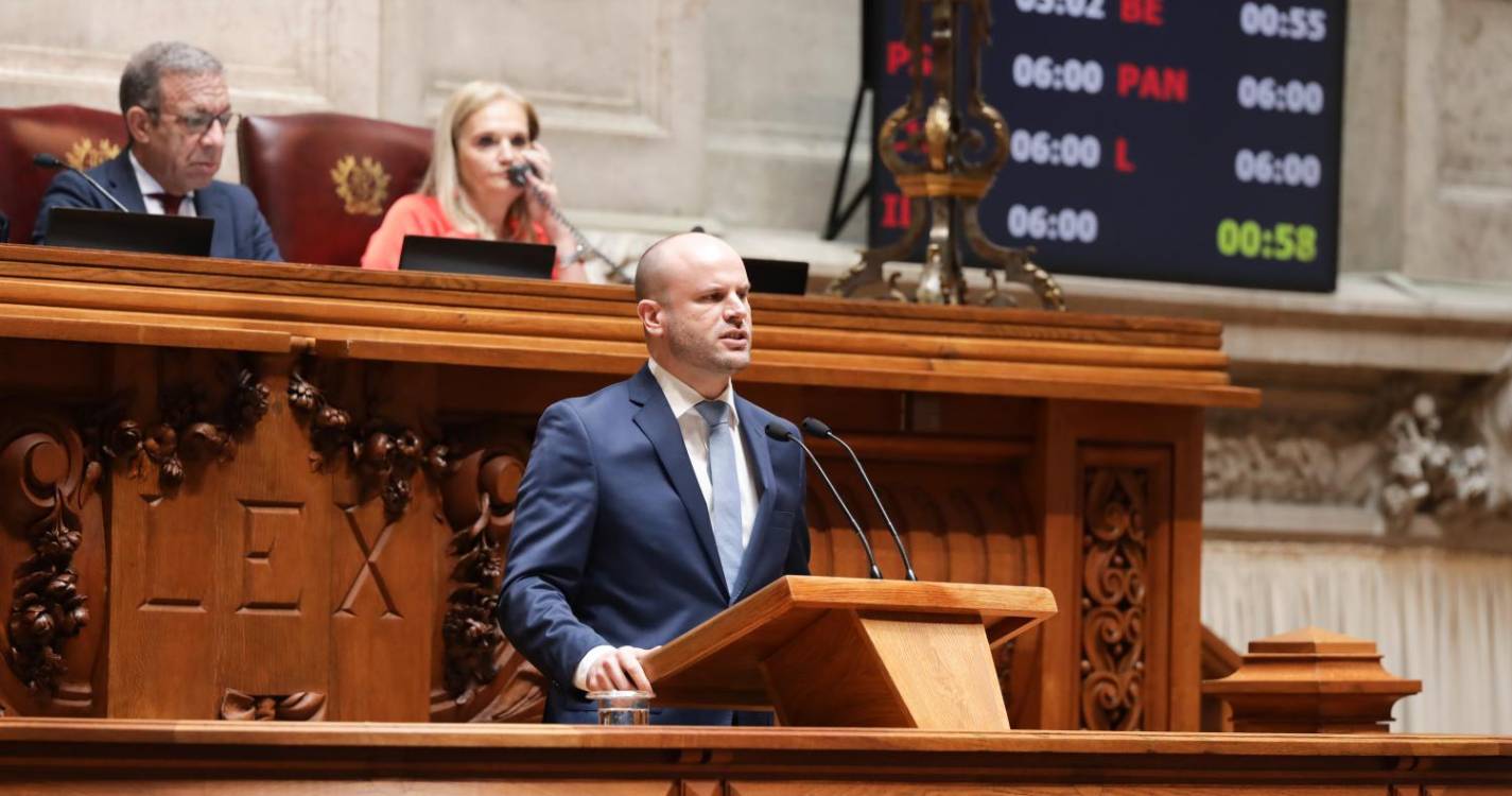 PS critica “demagogia barata” do PSD em relação às viagens para o Porto Santo