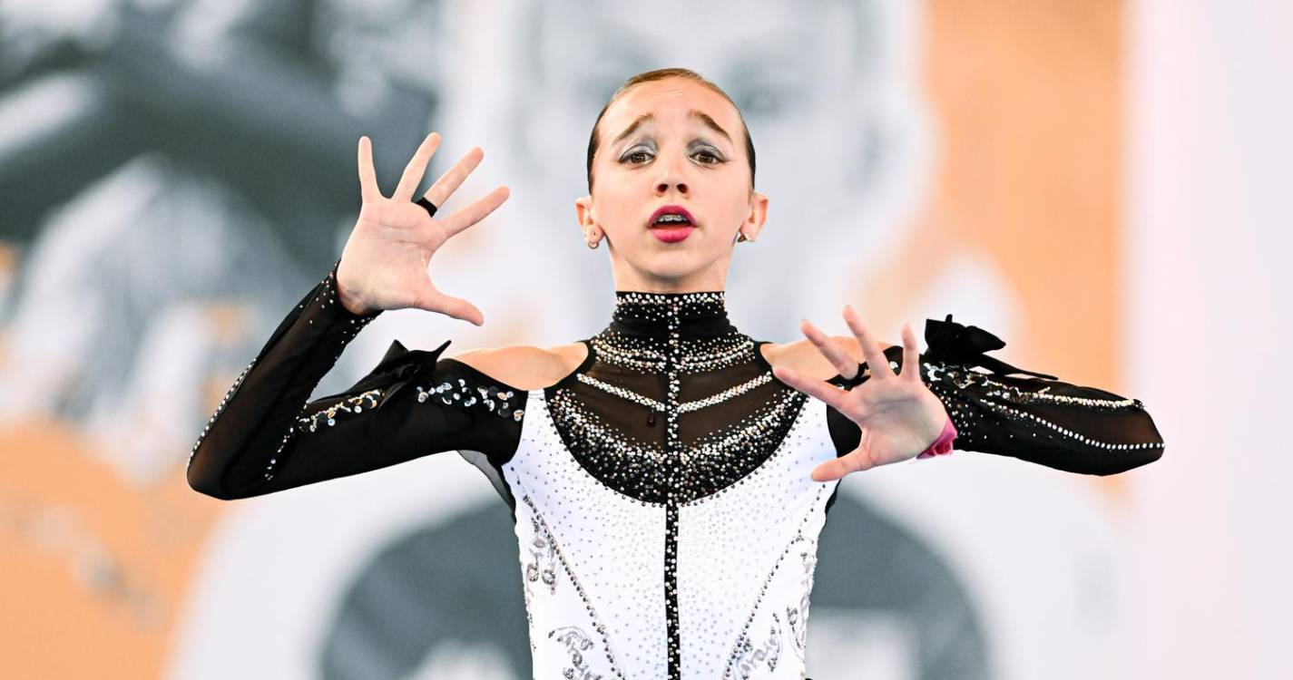 Madalena Costa vence Taça do Mundo de Patinagem artística em Juniores
