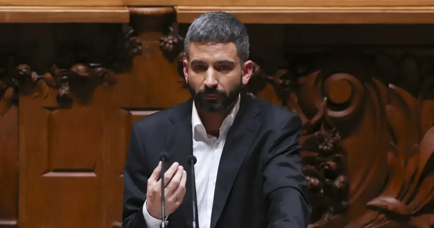 Estado vai assumir custos de trasladação e transporte de reclusos das ilhas