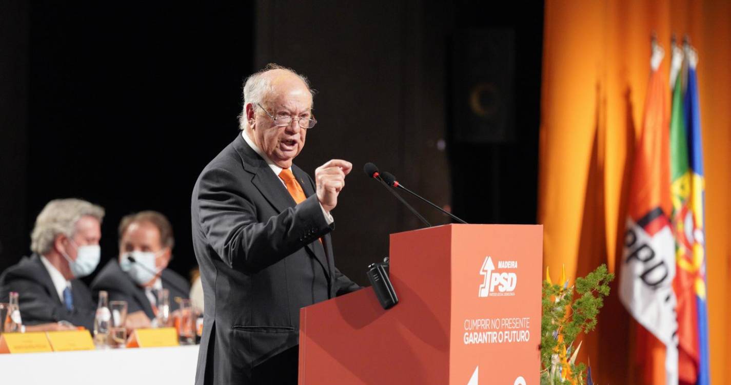 Alberto João Jardim diz que “a luta continua contra os colaboracionistas”