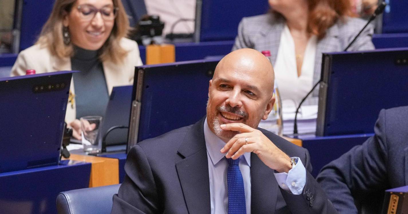 PS declara que CDS serve “de jarra às políticas do PSD”