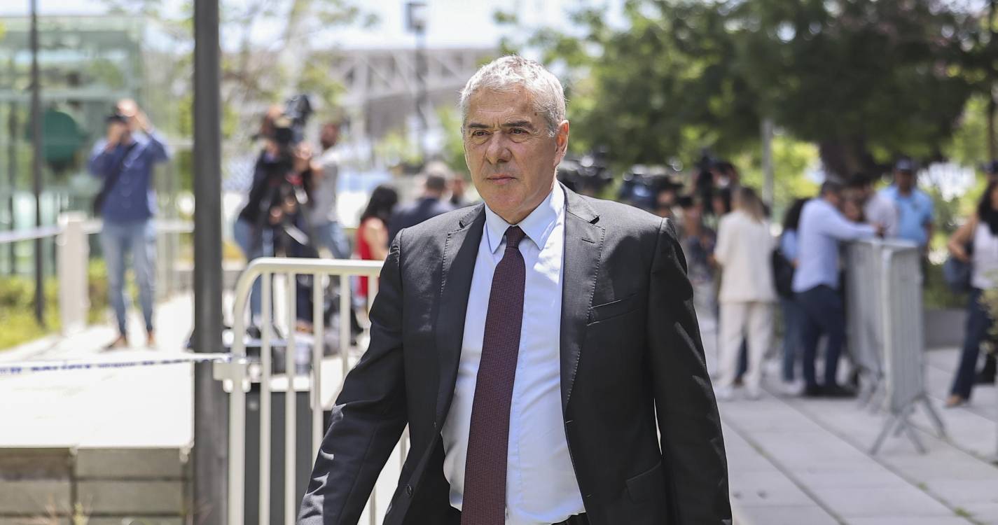 Operação Marquês: Tribunal dá 10 dias ao novo advogado de Sócrates para conhecer caso