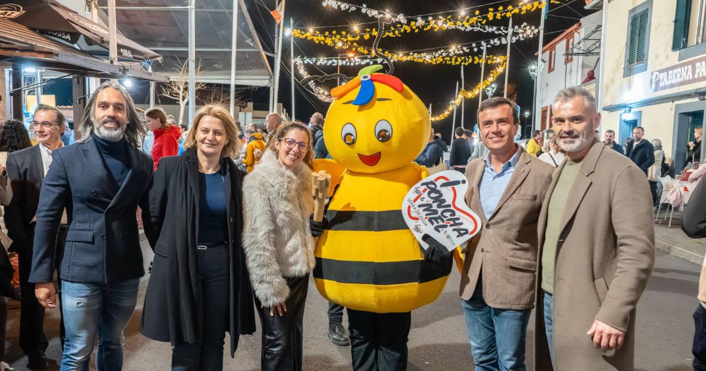 Apoios de 116.400 euros distribuídos por 86 apicultores