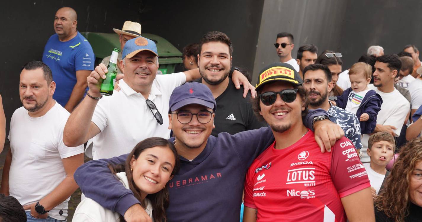 Aficionados na Choupana para ver o Rali. Veja quem está