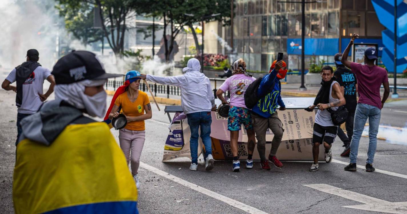Direção Regional das Comunidades acompanha desenrolar dos acontecimentos na Venezuela