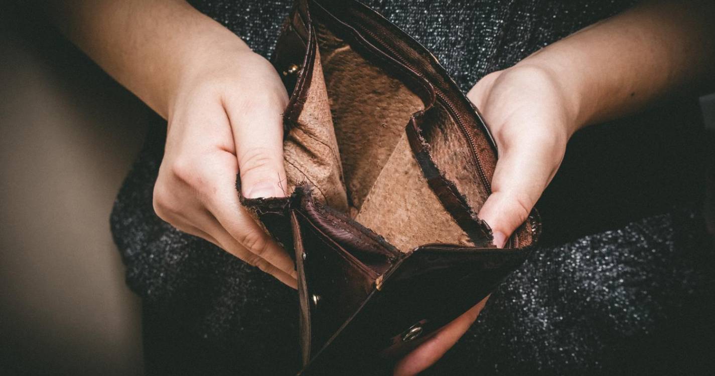 Taxa de risco de pobreza em Portugal é 42% sem transferências sociais