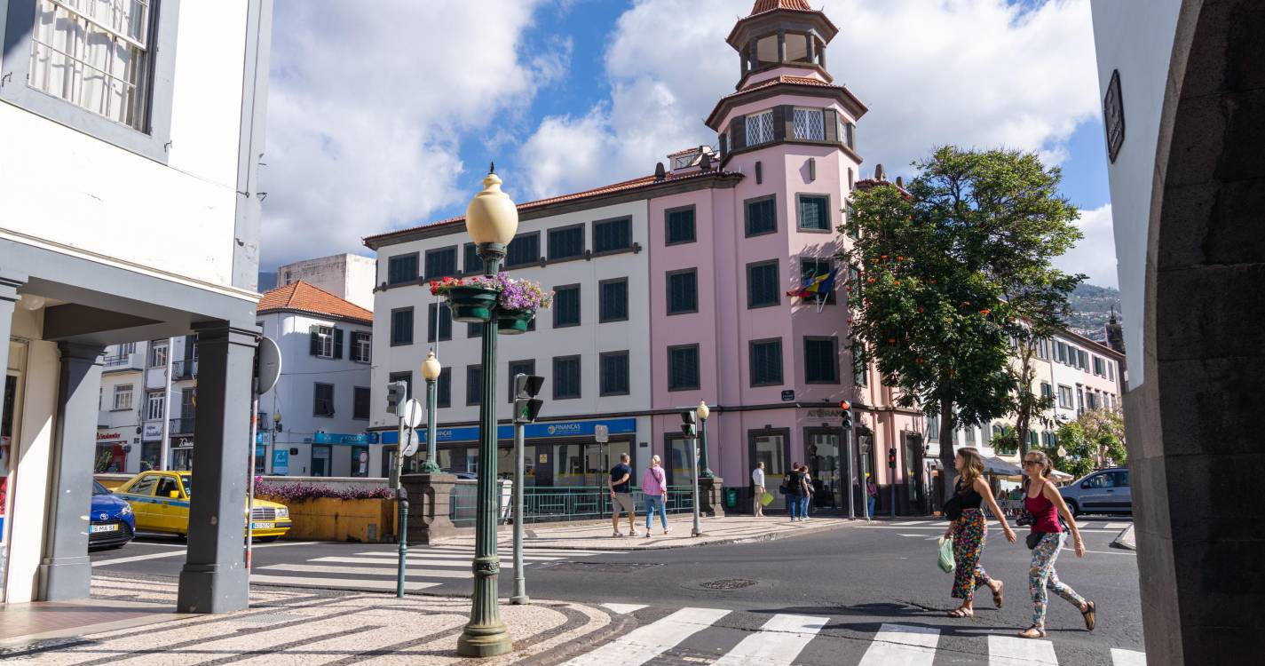 Serviços de Finanças estarão abertos nos dias de tolerância de ponto